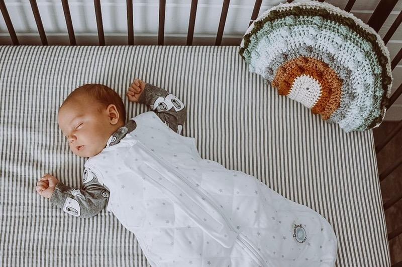 5 Myths and a Truth About Baby Sleep | Dreamland Baby