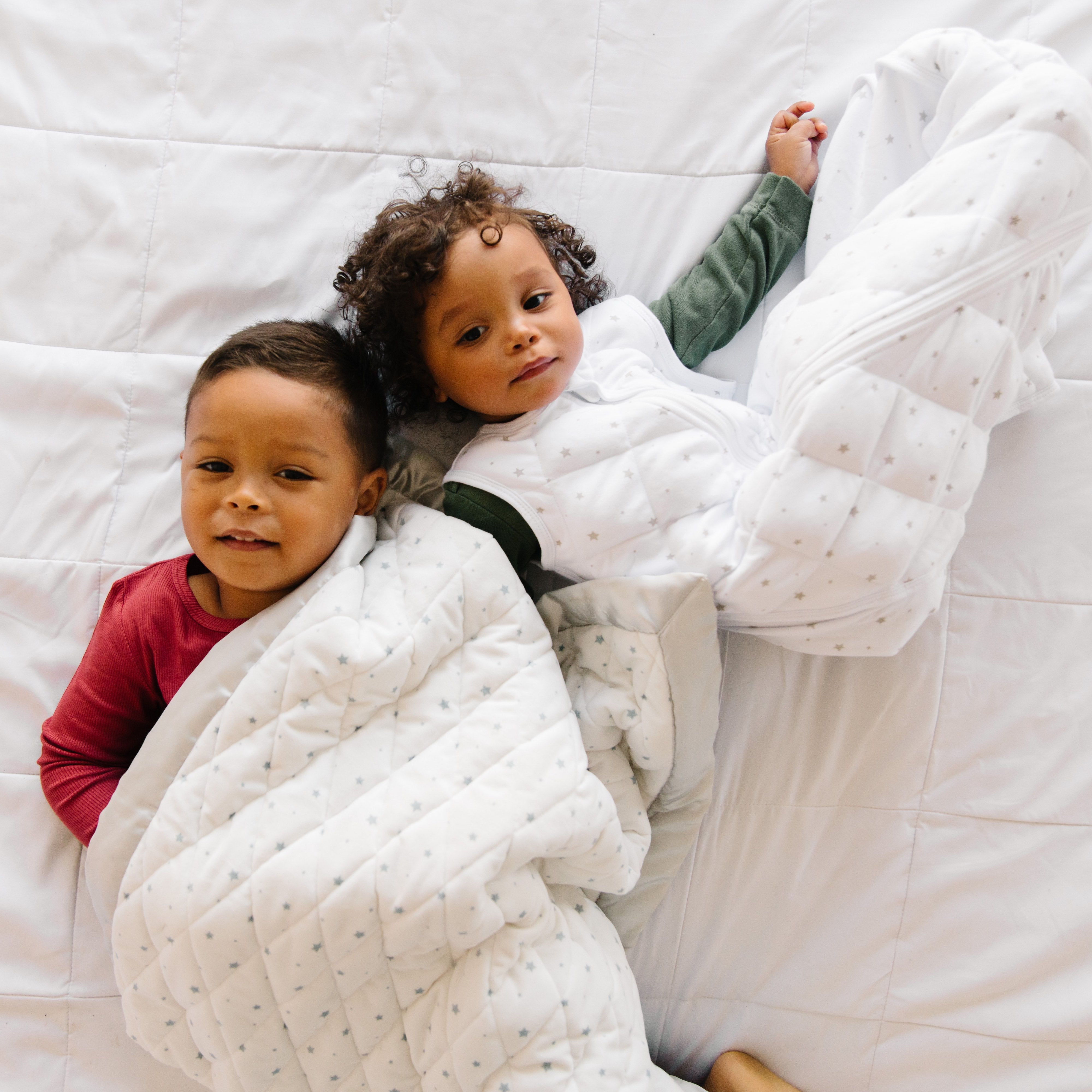 How to Use a Weighted Blanket with Children – Dreamland Baby