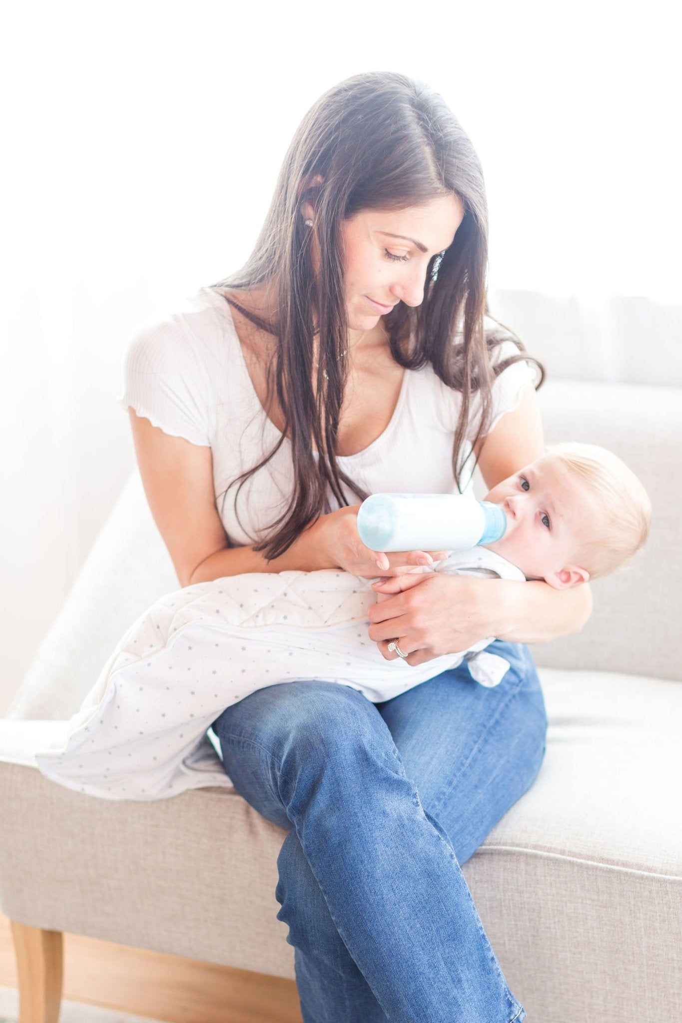 Why is my baby waking up hungry at night? (Or maybe it's just habit...) | Dreamland Baby