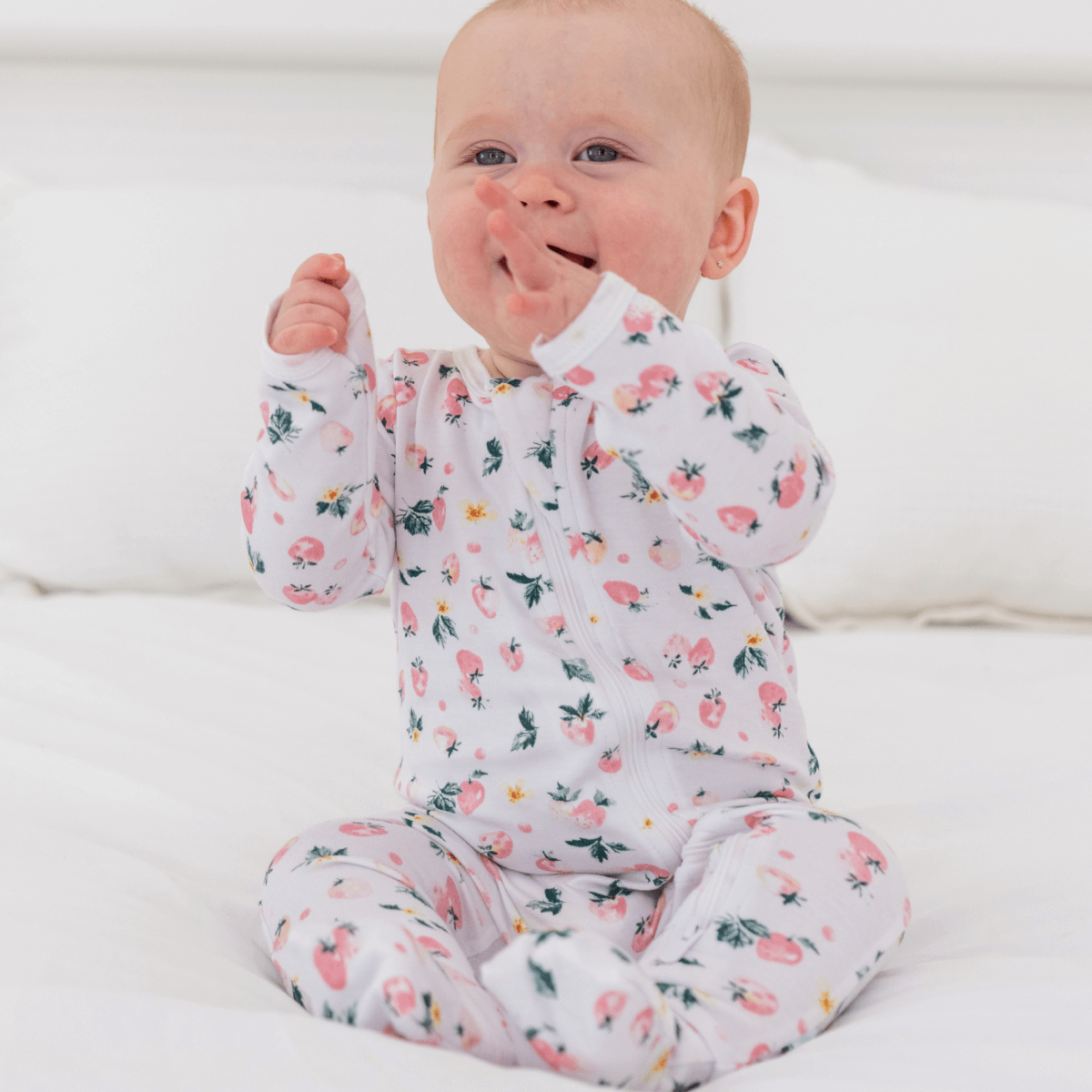 Baby Bamboo Pajamas w/ DreamCuffs - Master Archive