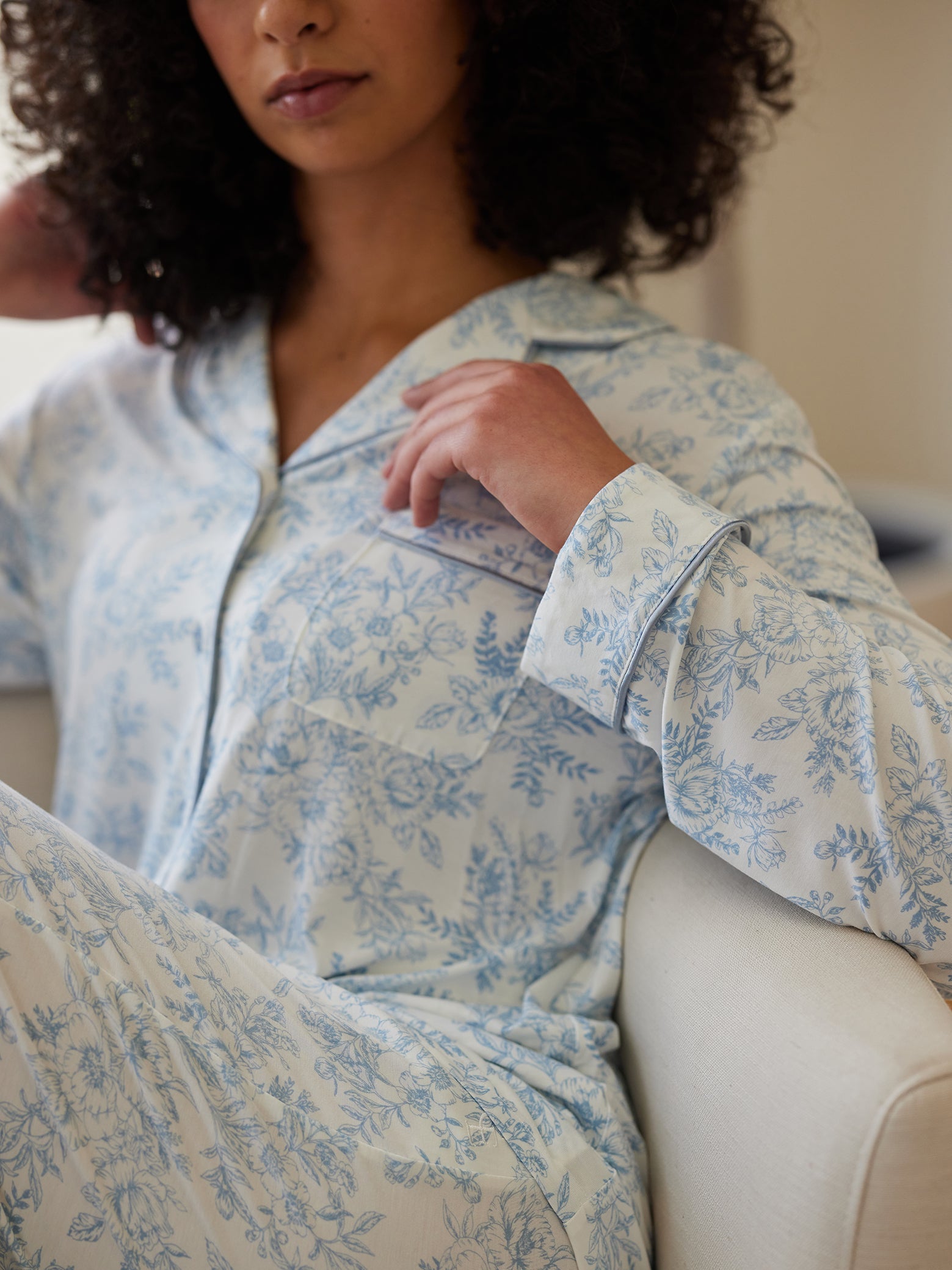 Women&#39;s Bamboo Stretch-Knit Long Sleeve Pajama Set
