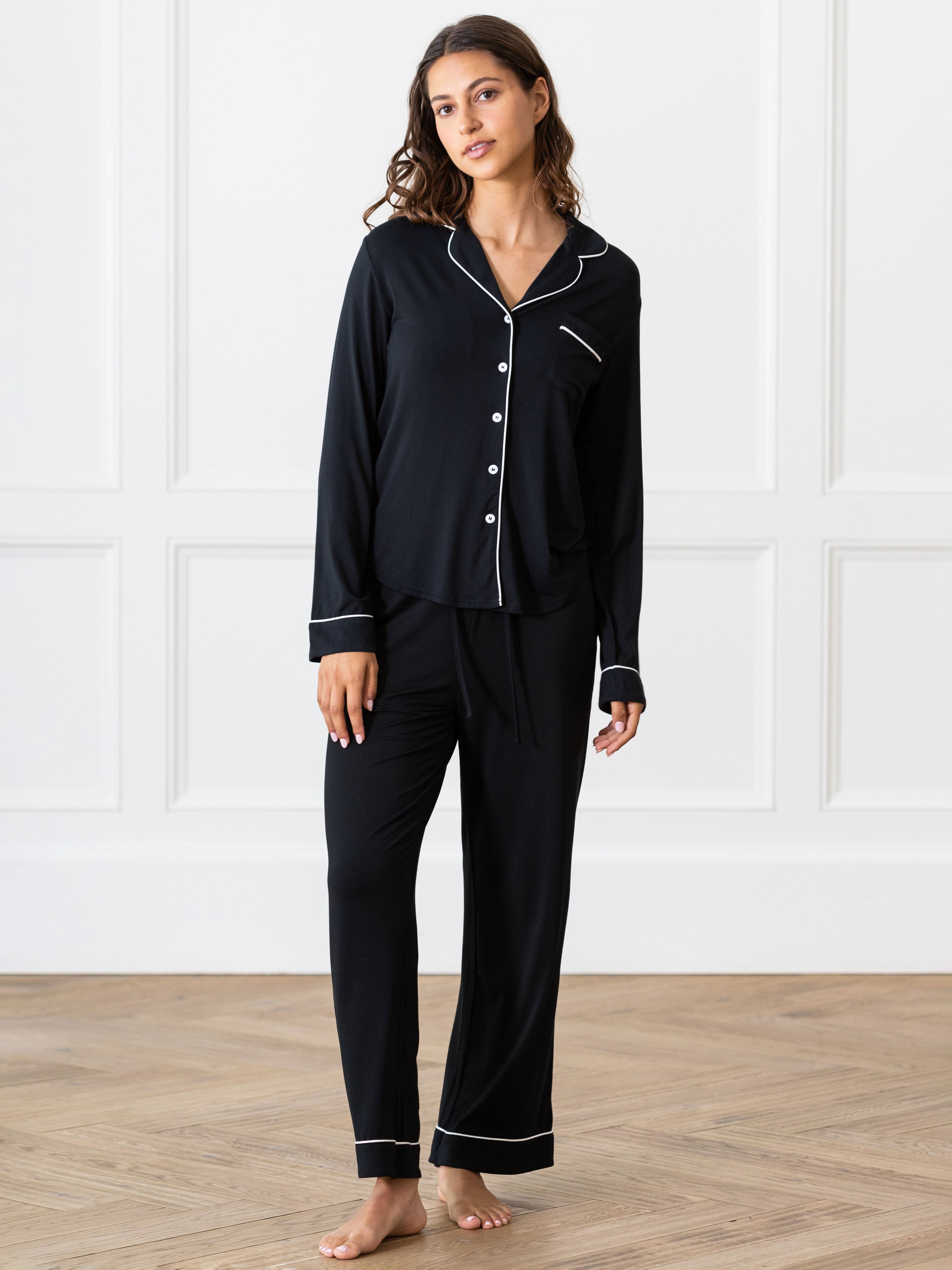 Women&#39;s Bamboo Stretch-Knit Long Sleeve Pajama Set