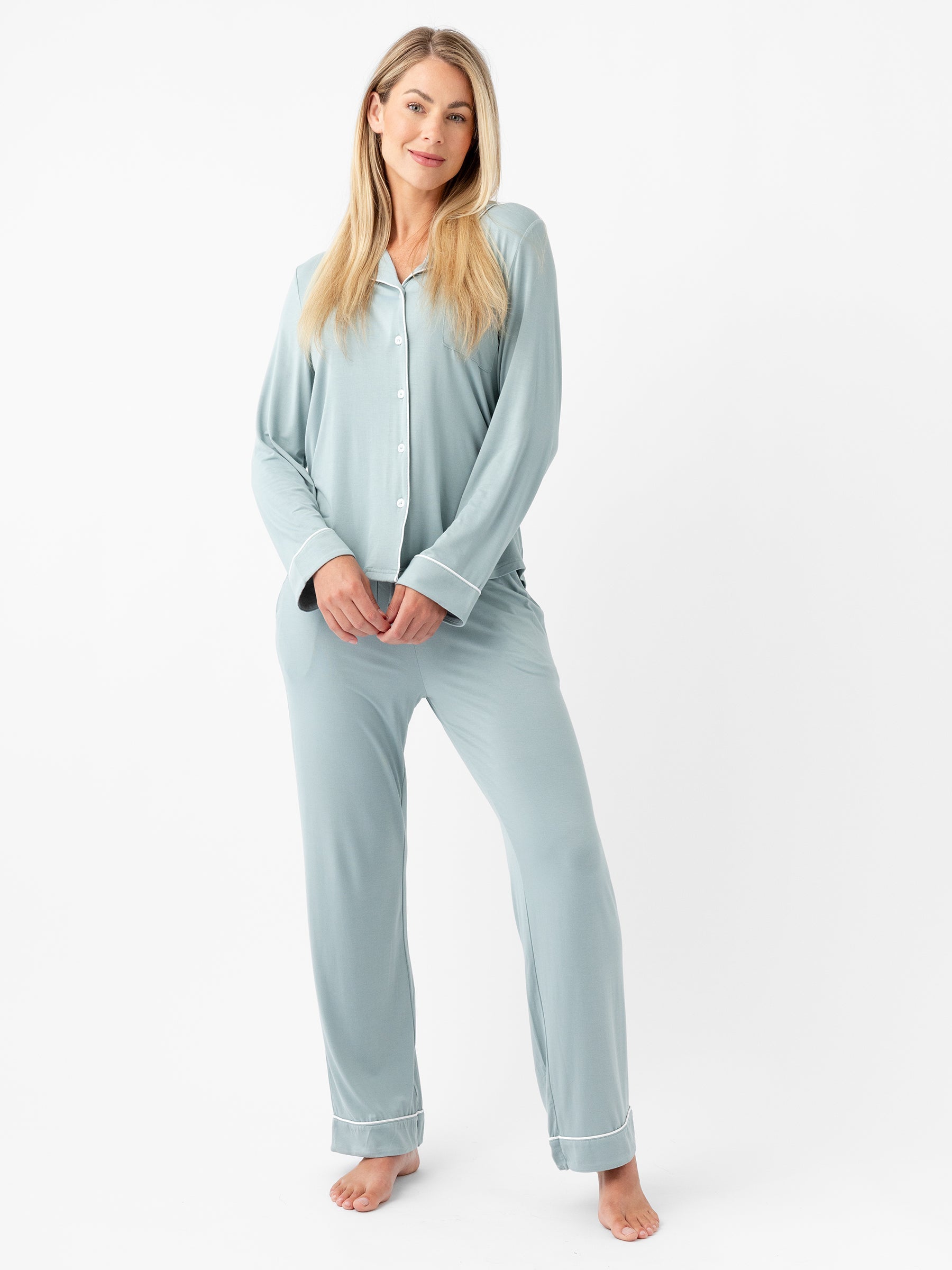 Women&#39;s Bamboo Stretch-Knit Long Sleeve Pajama Set