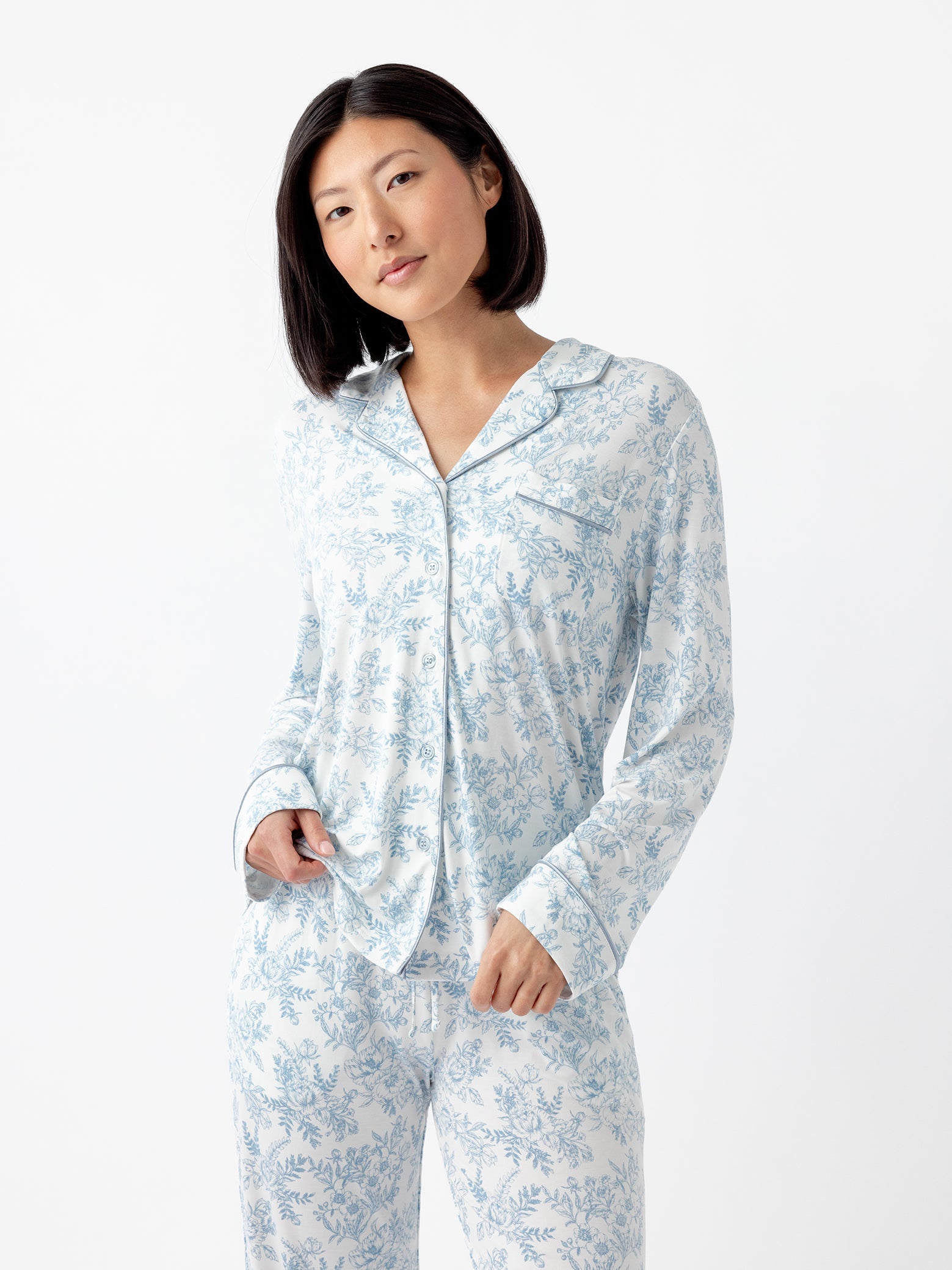 Women&#39;s Bamboo Stretch-Knit Long Sleeve Pajama Set