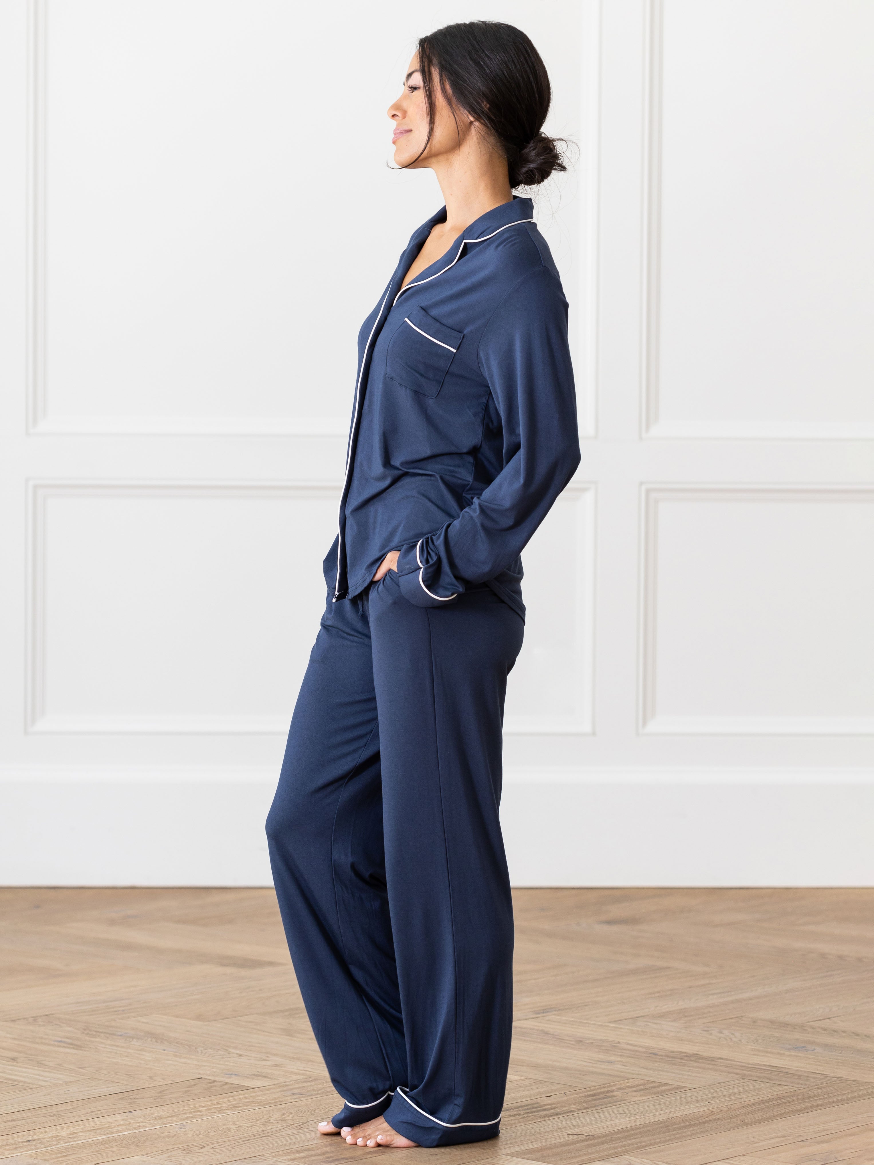 Women&#39;s Bamboo Stretch-Knit Long Sleeve Pajama Set