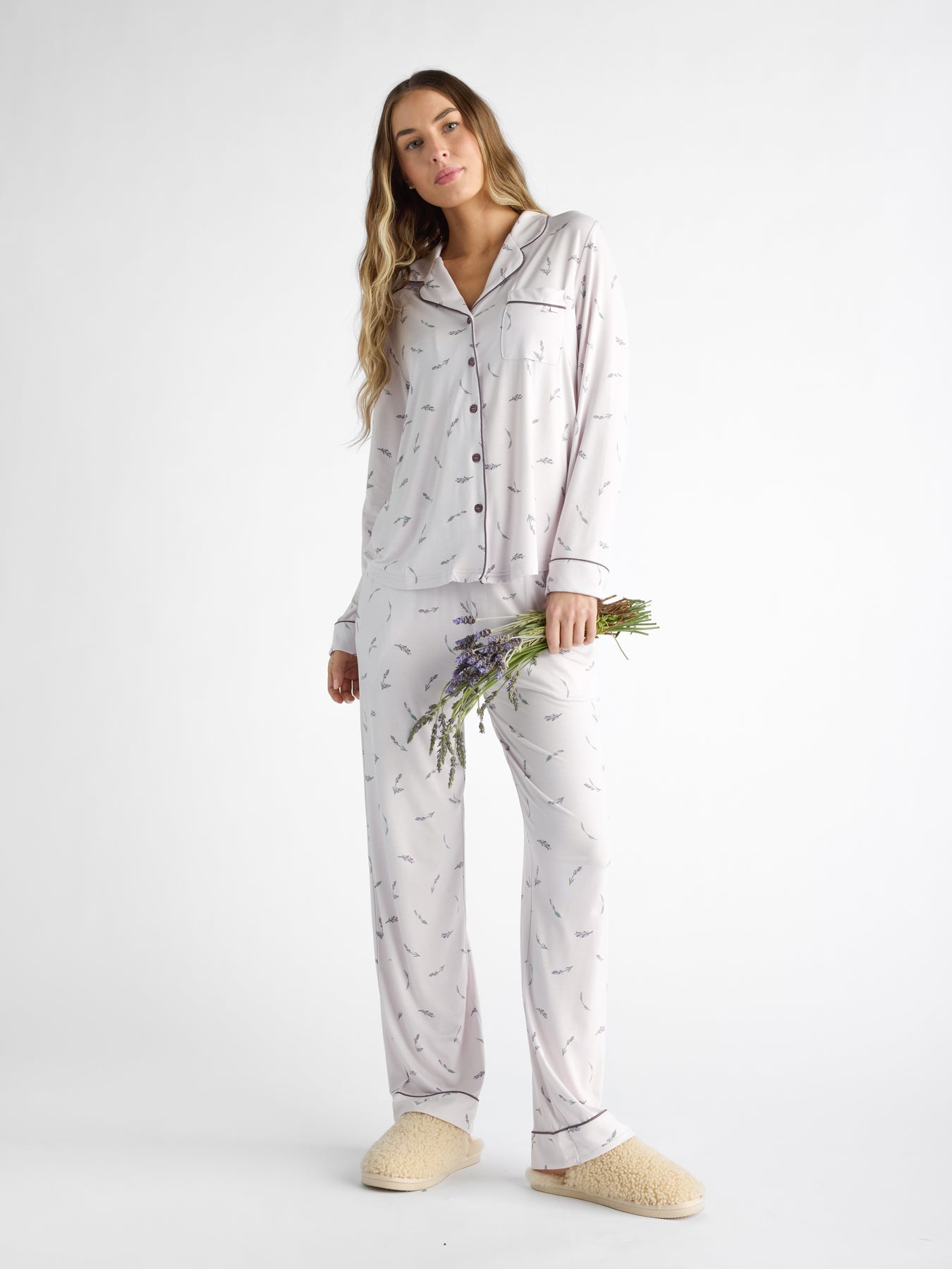 Women&#39;s Bamboo Stretch-Knit Long Sleeve Pajama Set