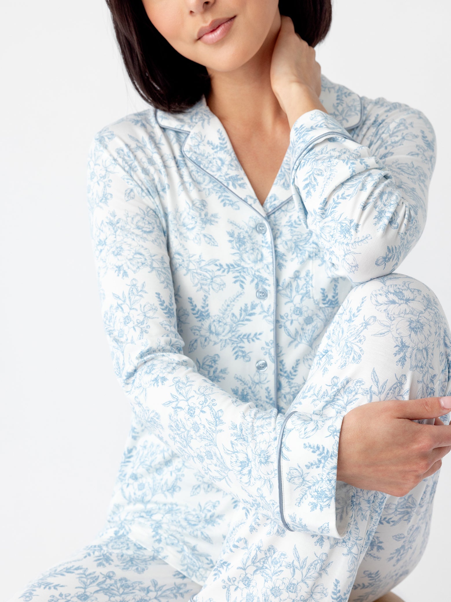 Women&#39;s Bamboo Stretch-Knit Long Sleeve Pajama Set