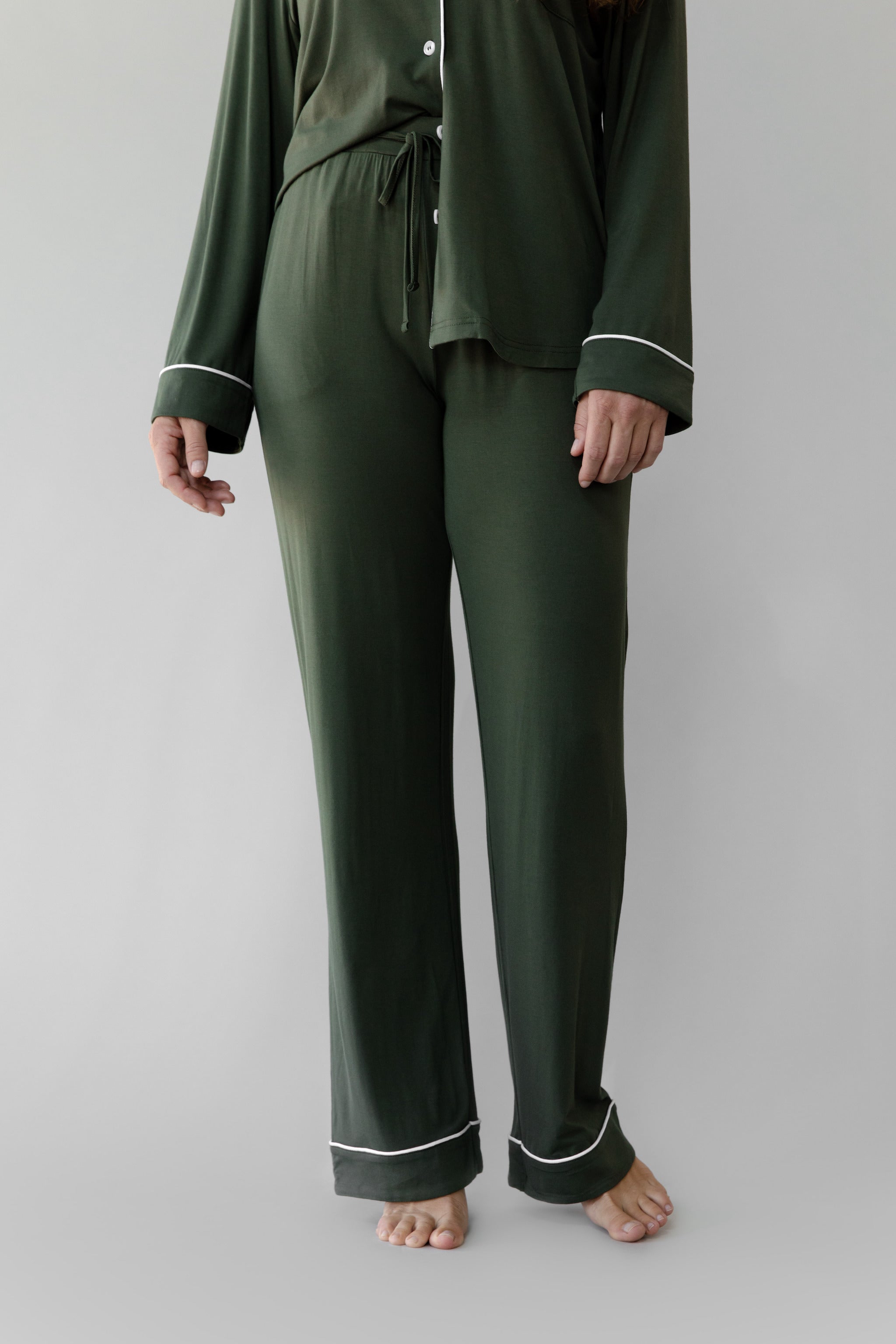 Women&#39;s Bamboo Stretch-Knit Long Sleeve Pajama Set